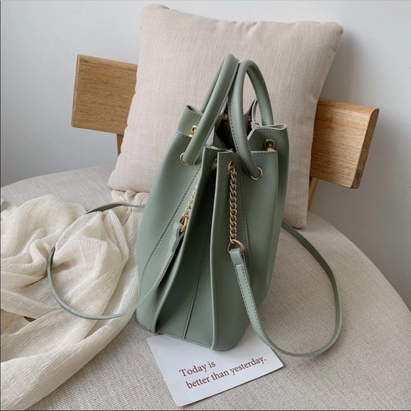 🆕DIANE Round Handle Bucket Bag - Picture 5 of 8